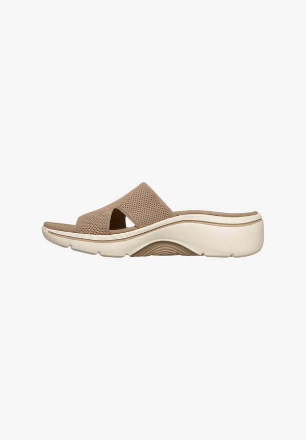 Skechers Slippers - bruin