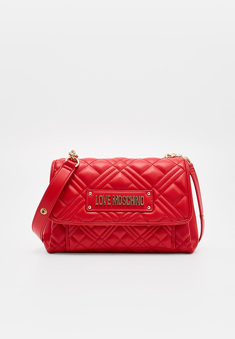 Love Moschino
