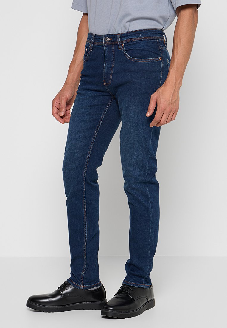 Lindbergh Jeans Tapered Fit Media 2