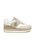 Plattform Sneakers in einer Weiß-Beige-Farbkombination, ausgestattet mit einer Mischung aus glattem und strukturiertem Leder, runder Logodetail und Schnürverschluss.