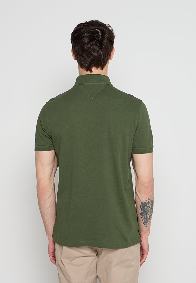 1985 REGULAR FIT Media 3