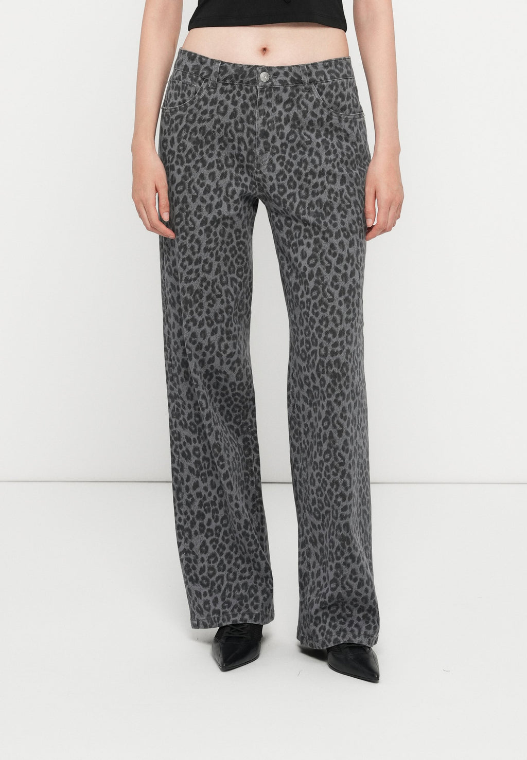ONLCOBAIN REG WIDE ANIMAL PANT Media 3