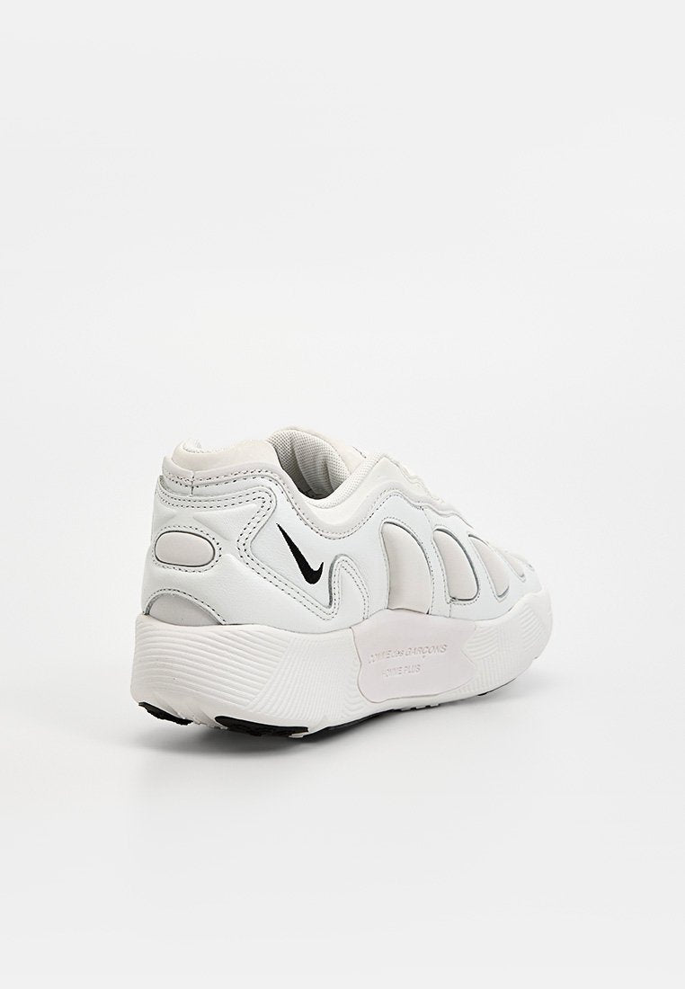 Nike Sportswear SENSE 96