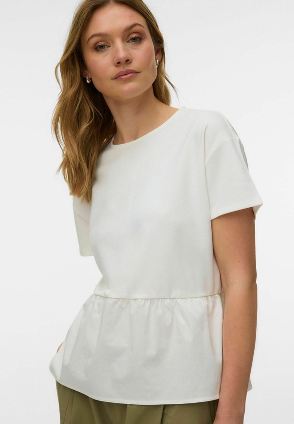 Vero Moda Peplum AWROSEMARY - Basic T-shirt - snow white