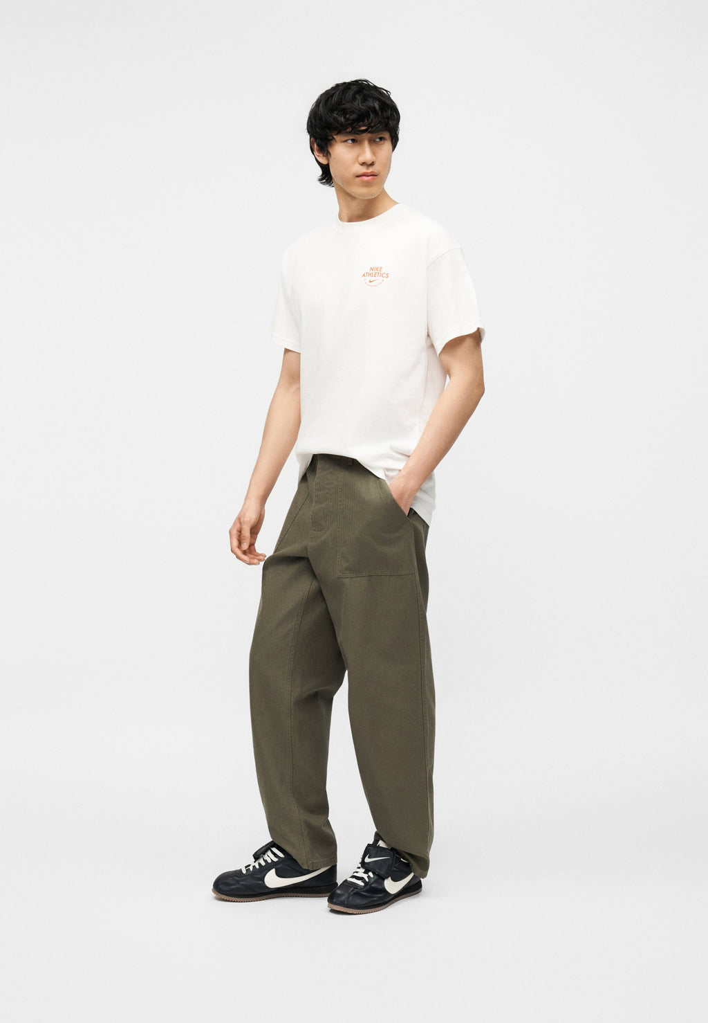 Nike Sportswear TEE UNISEX