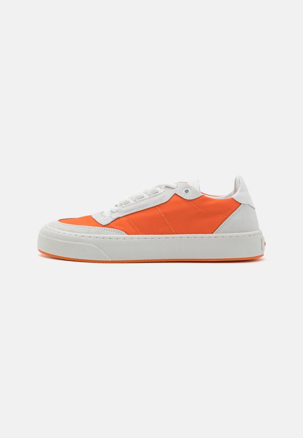 Copenhagen Studios CPH428