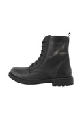 Schwarzer Leder-Schnürstiefel mit abgerundeter Zehe, Zuglasche an der Ferse und robustem Gummisohlen, seitlich dargestellt.