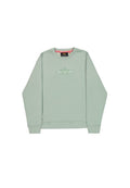 Grüner Sweatshirt mit Rundhalsausschnitt, gerippten Bündchen und Saum sowie einem subtilen Grafikdesign auf der Brust. Hergestellt aus weichem Baumwollmaterial.