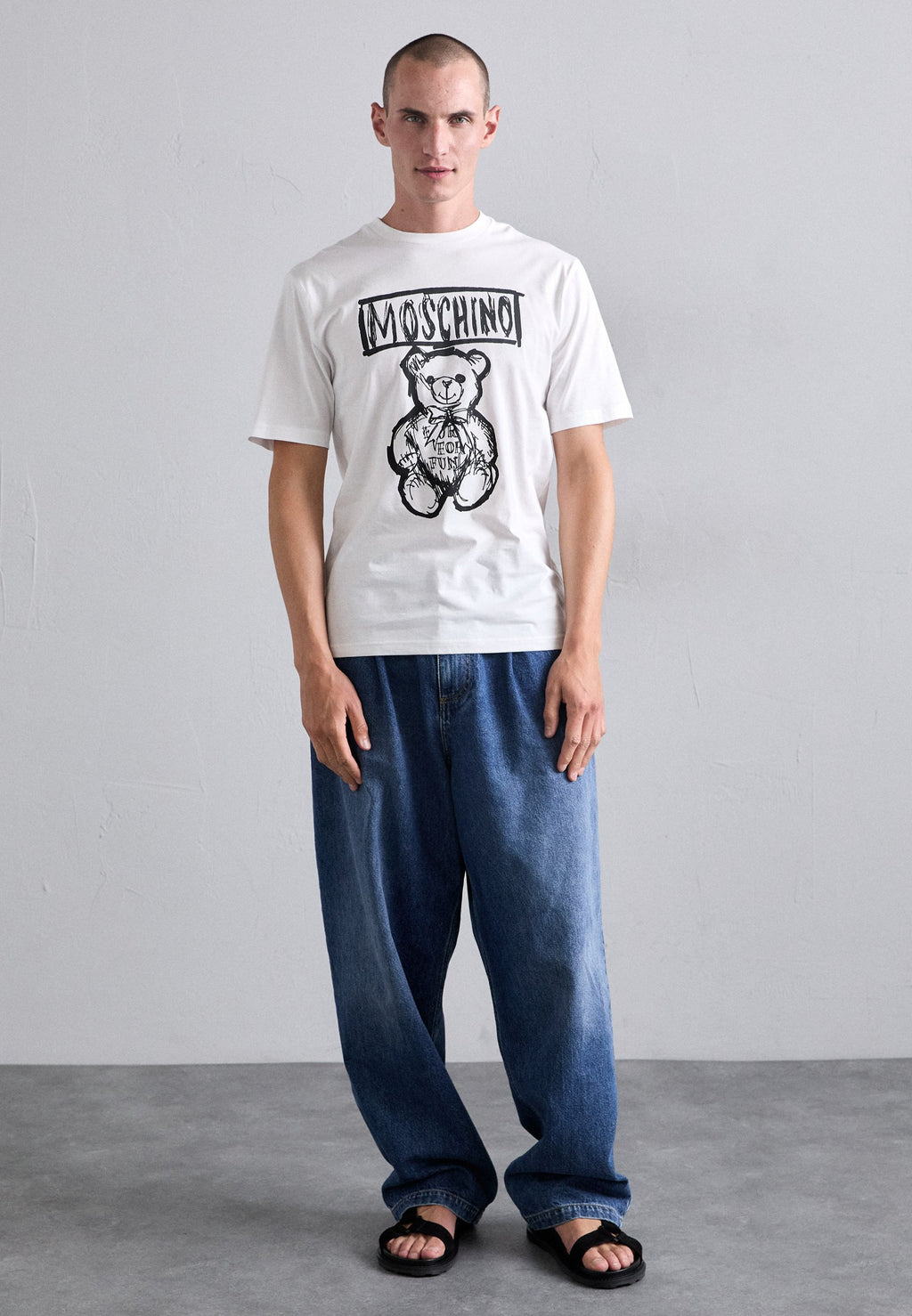 MOSCHINO