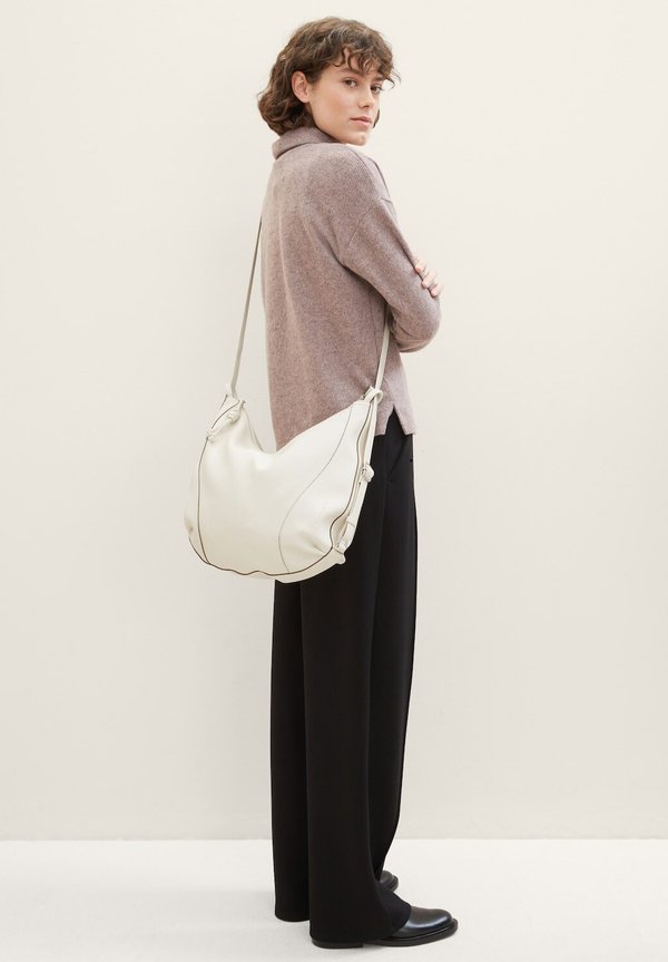 TOM TAILOR TTMALIA L 2in1 - Handbag - off white
