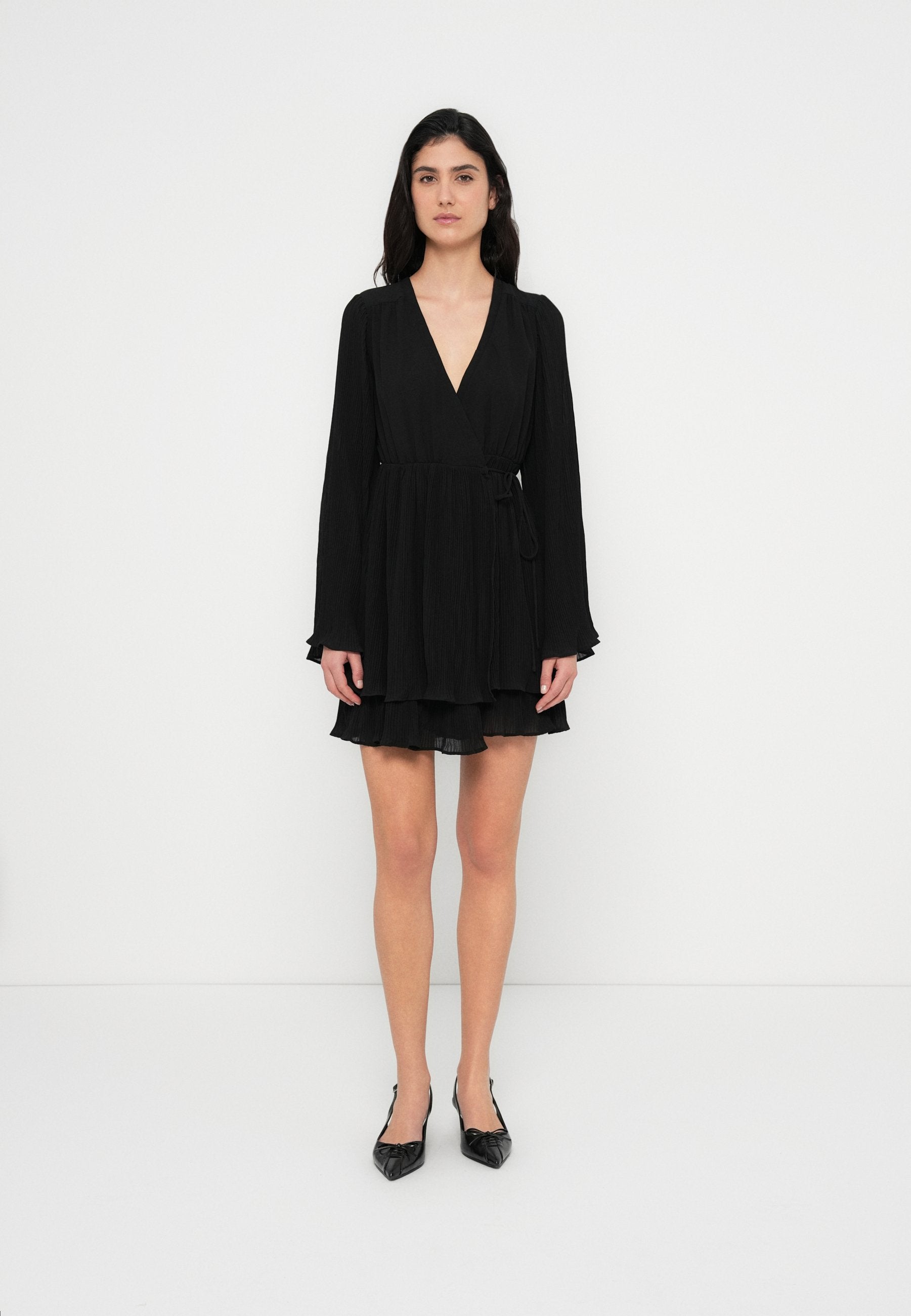 Gina Tricot PLEATED WRAP DRESS
