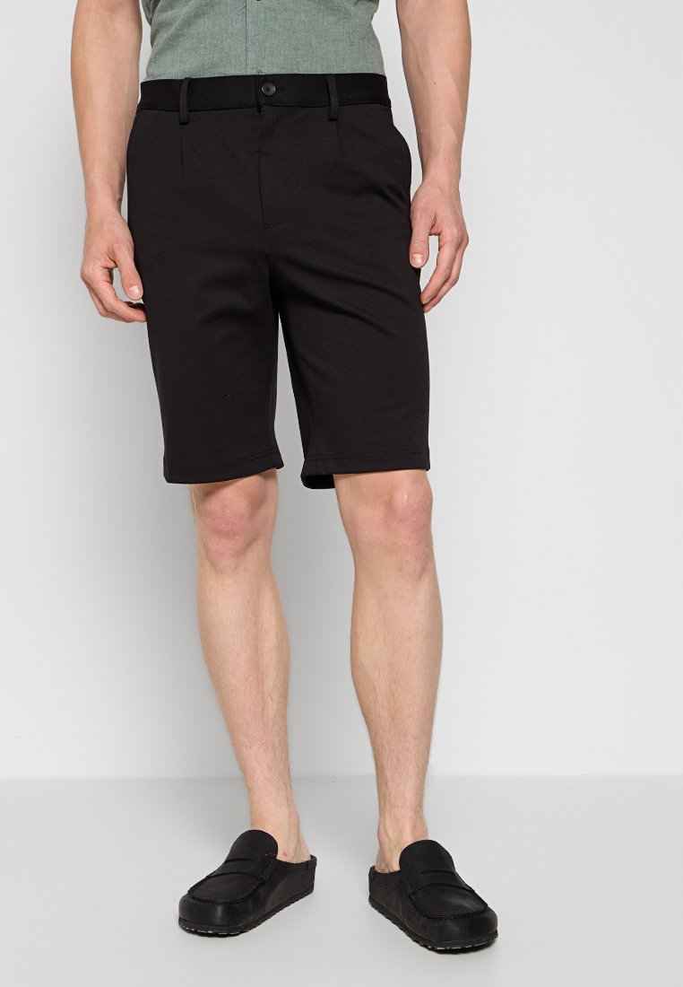 Lindbergh Shorts Media 1