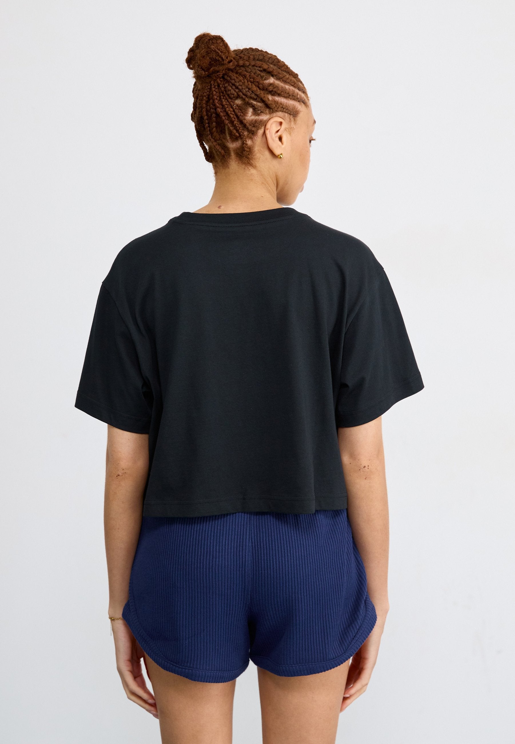 Nike Sportswear CLUB CROP TEE