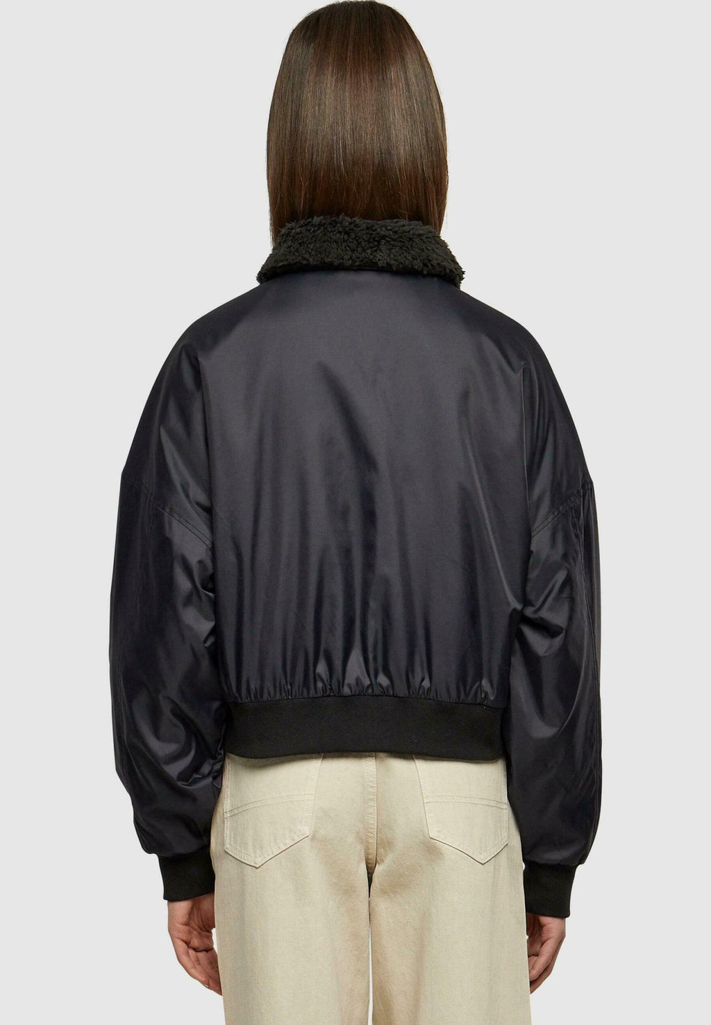 Urban Classics PILOT