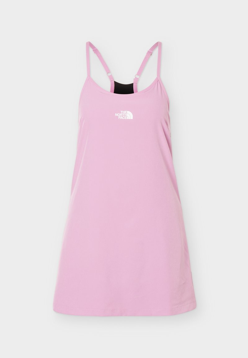 Hellrosa ärmelloses Kleid mit dünnen verstellbaren Trägern und weißem The North Face-Logo auf der Brust vor einfarbigem Hintergrund.