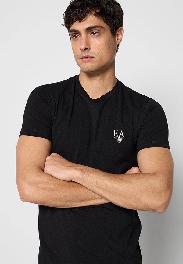 Emporio Armani T-SHIRT