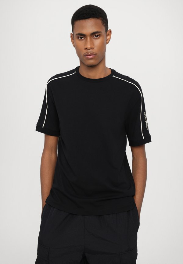 EA7 Emporio Armani
