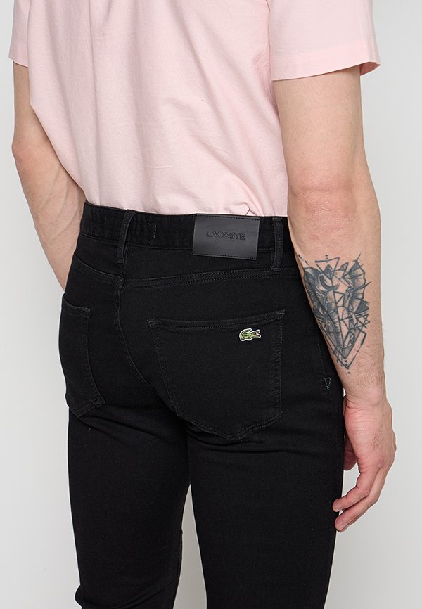 Lacoste