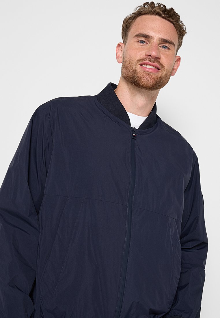 Tommy Hilfiger Bomberjacke Media 4