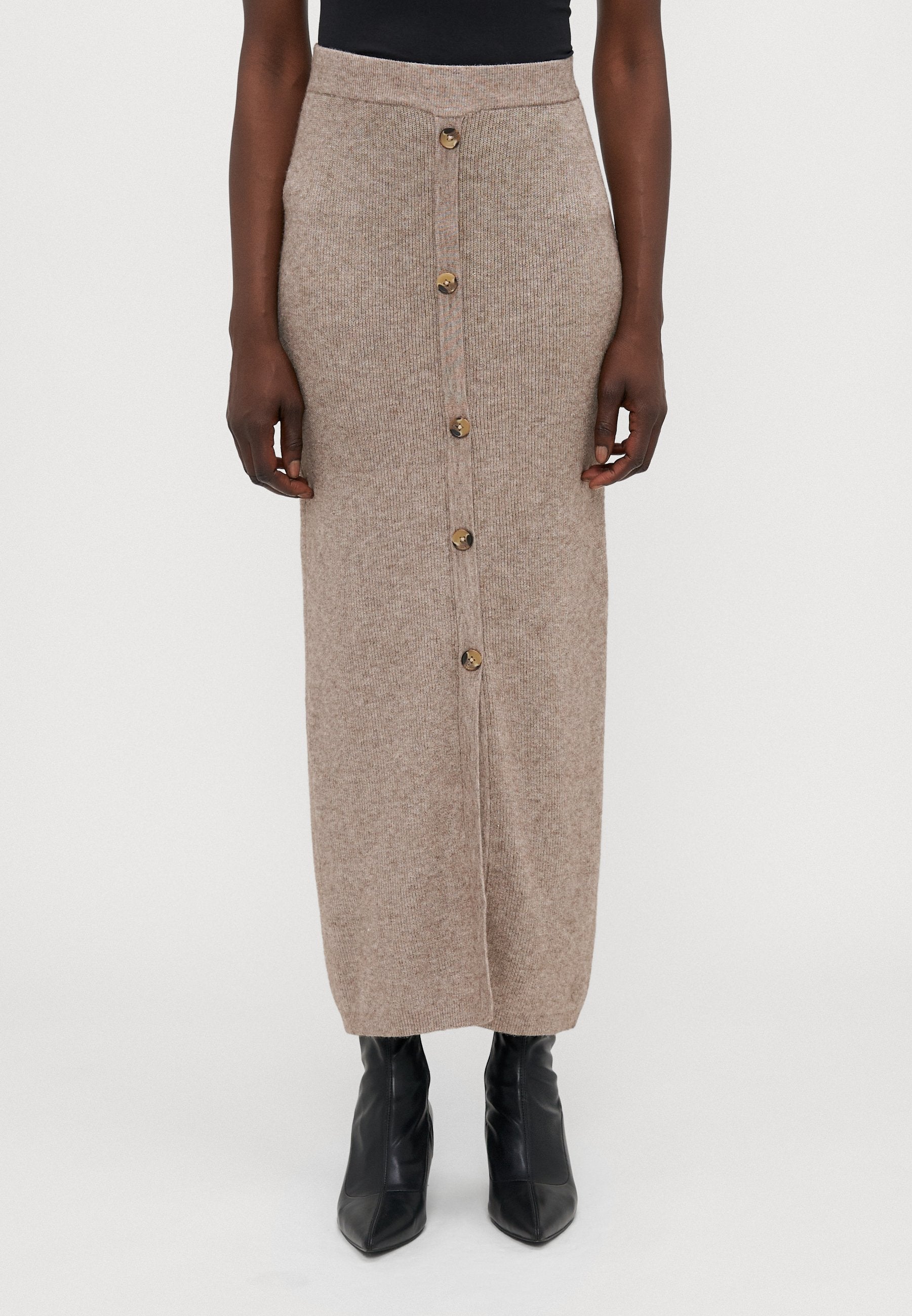 ONLIBI BUTTON SKIRT  Media 3