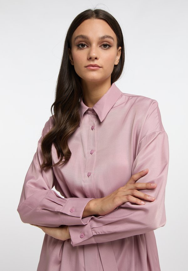 RISA  LANGARMKLEID LYMOA