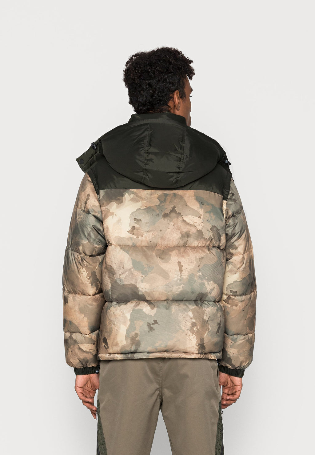 Armani Exchange Winterjacke Media 4