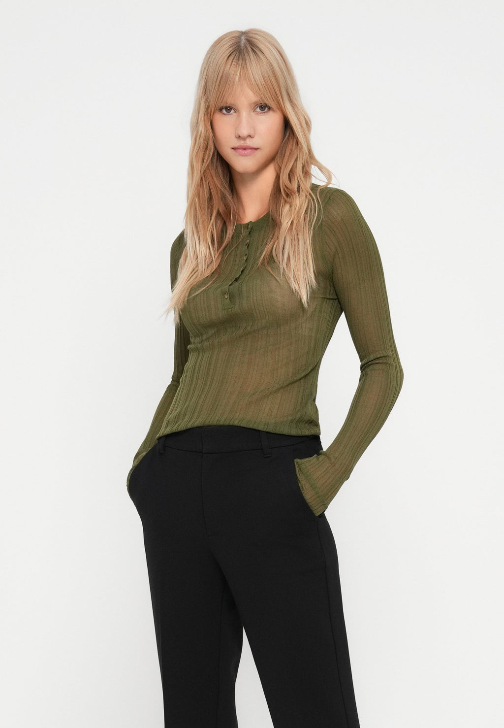 GAP HENLEY
