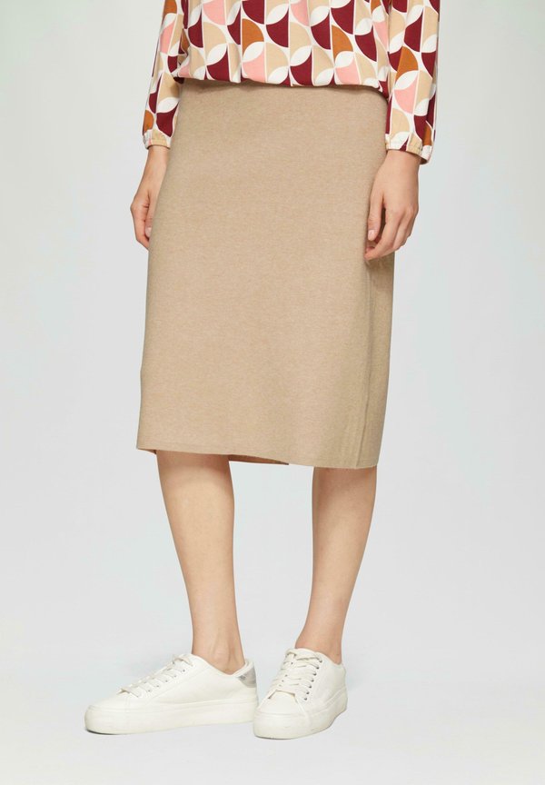 s.Oliver Pencil skirt - hellbraun