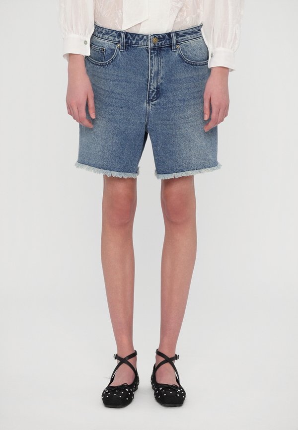 MICHAEL Michael Kors BOYFRIEND SHORT