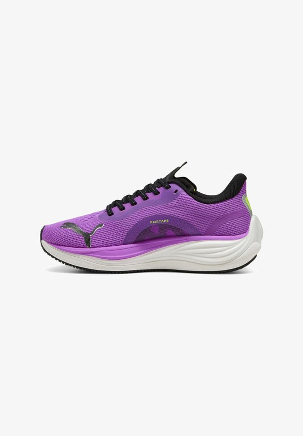 Puma VELOCITY NITRO - Road running shoes - pure magenta