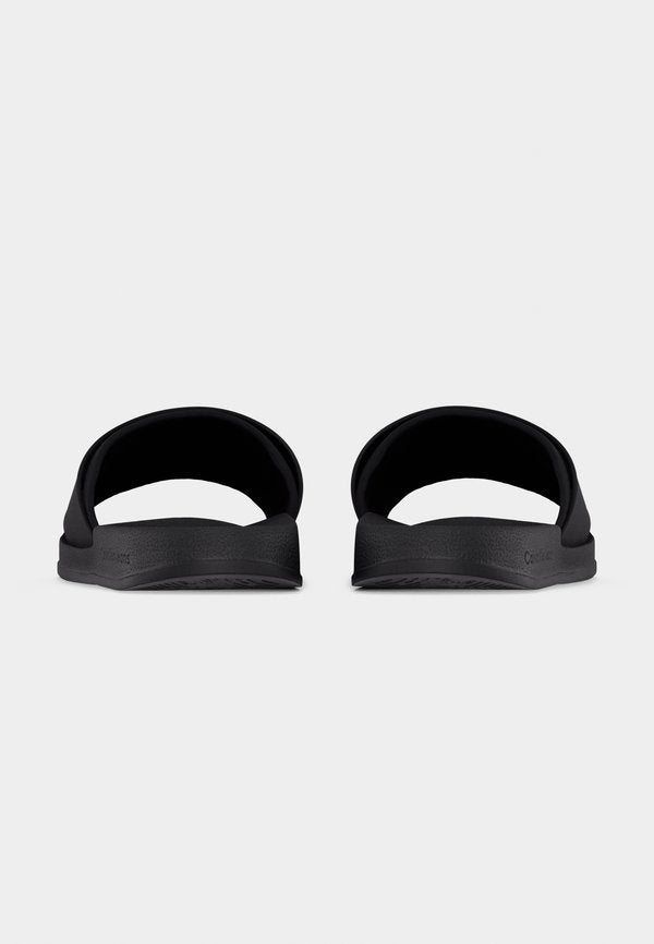 Calvin Klein ESS SLIDE