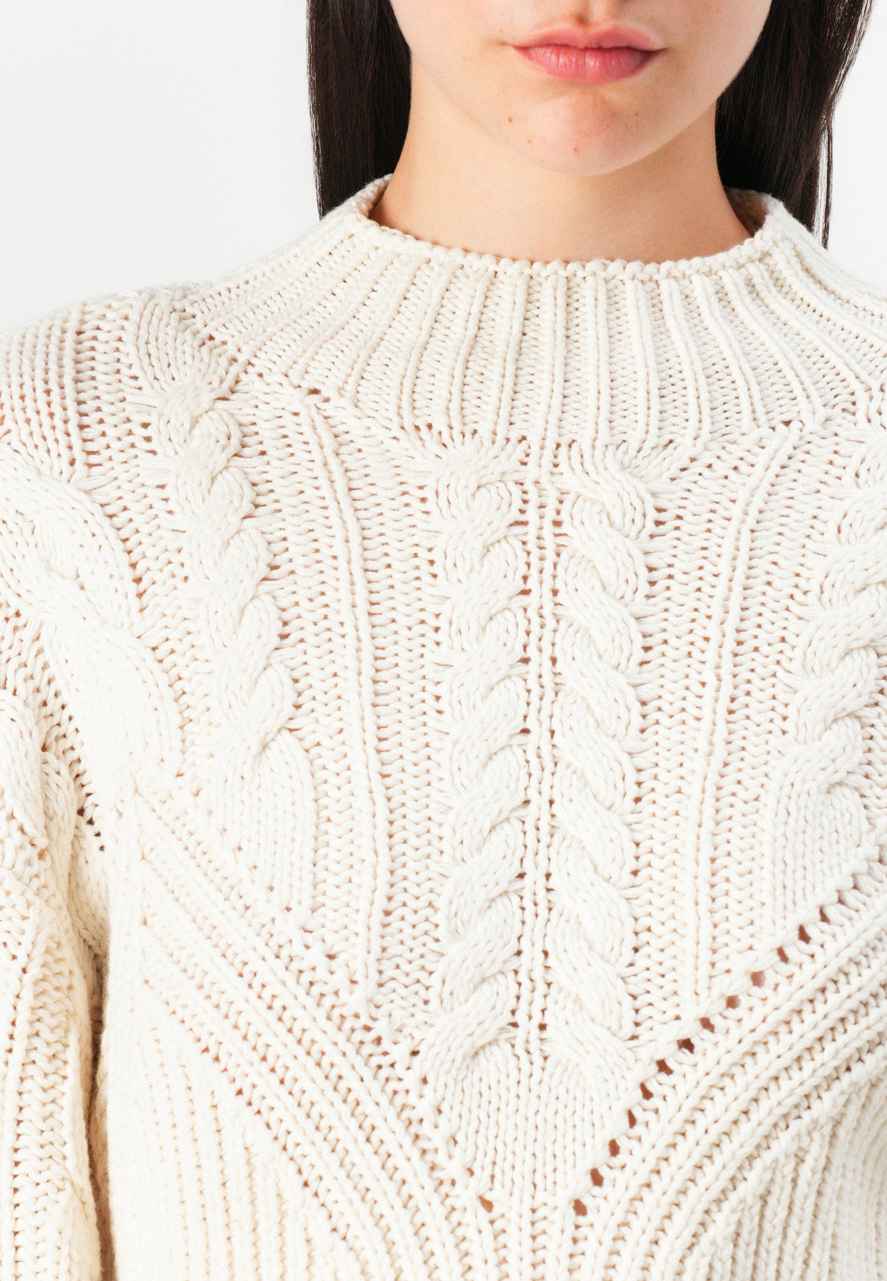 Noisy May Cable knit