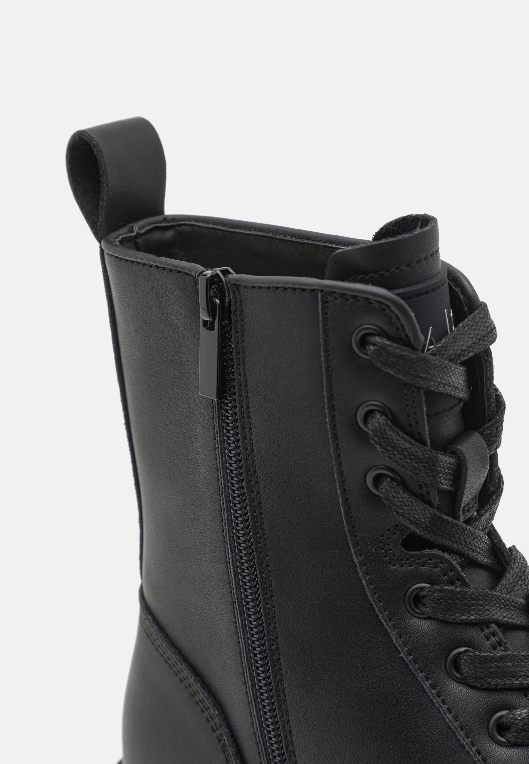 Armani Exchange Schnürstiefelette Media 5