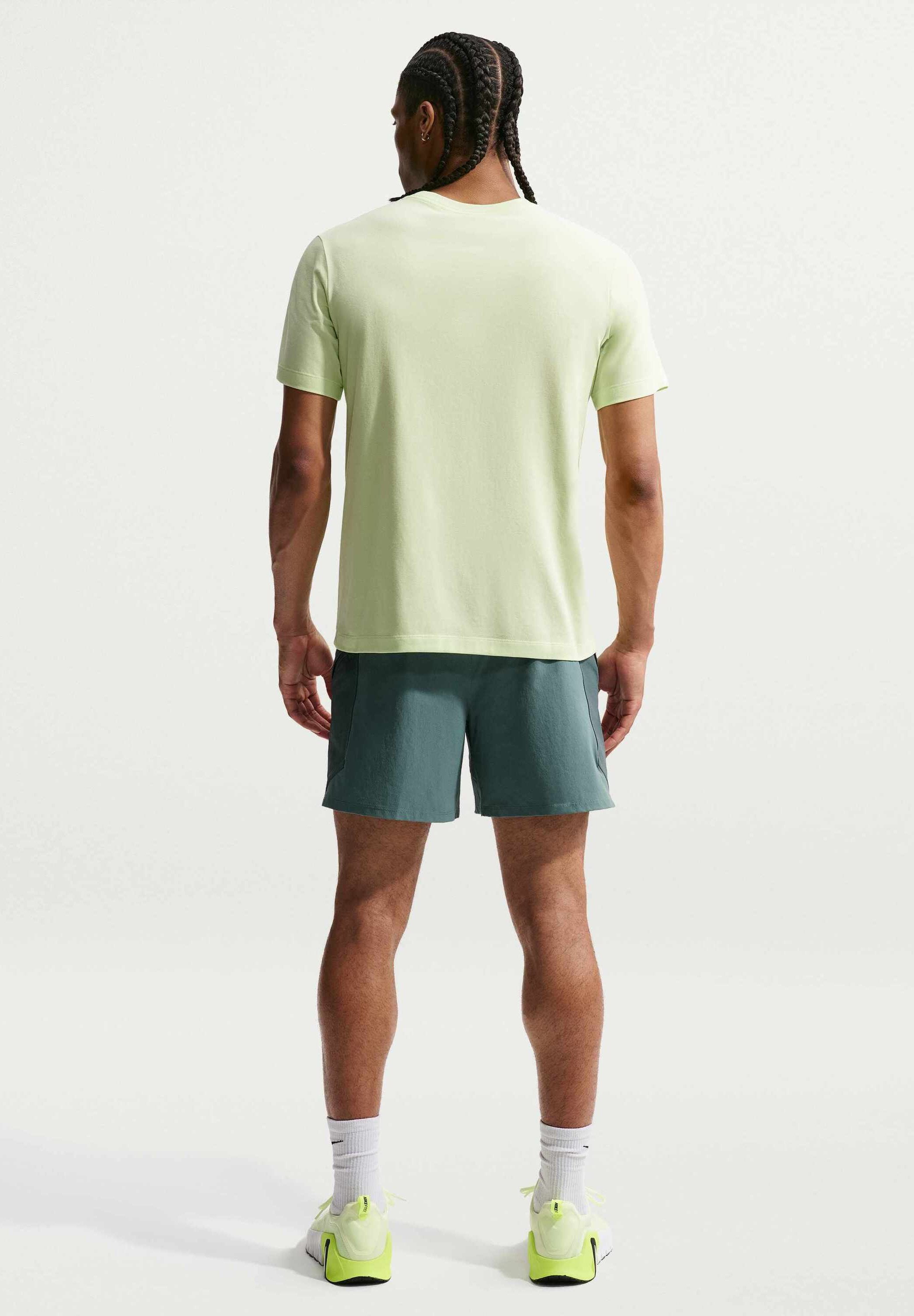 Nike Performance M NP DFADV NPT 6 IN SHORT