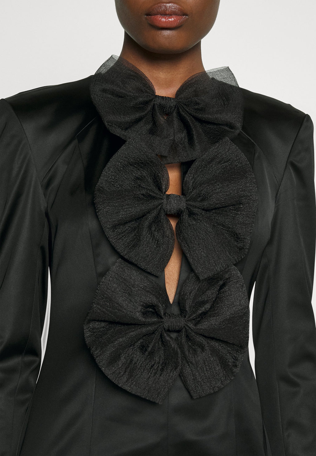 EVENING DRESS WITH BOWS Media 6