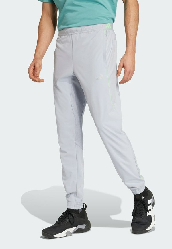 adidas Performance TECH APP