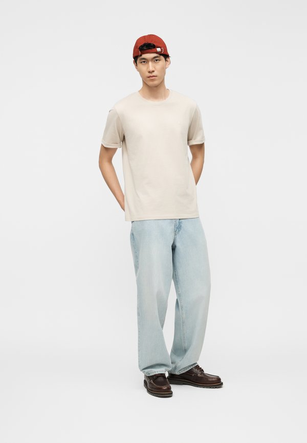 Jack & Jones JJEPAULOS TEE CREW NECK 2 PACK - Basic T-shirt - moonbeam/celestial blue