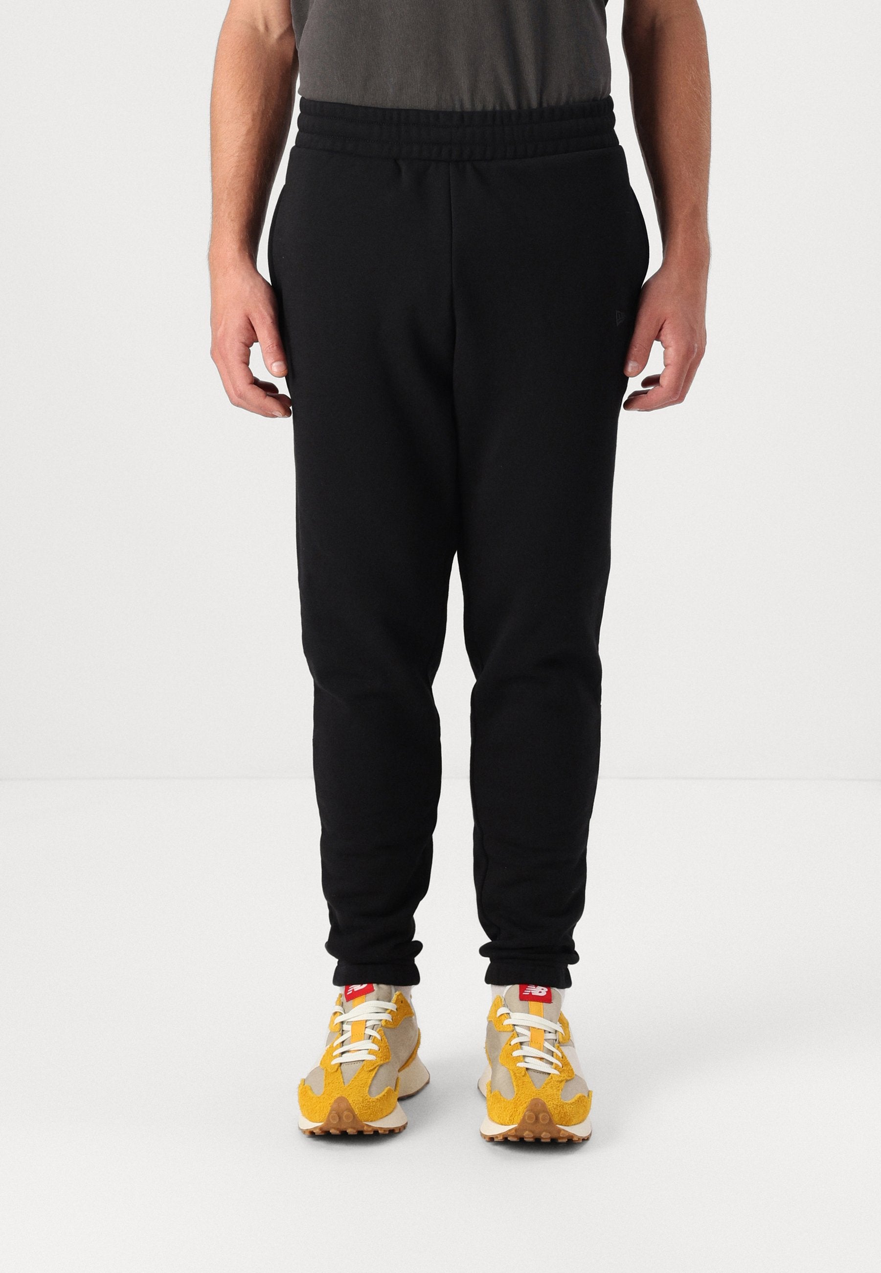 New Era  STRAIGHT LEG JOGGER