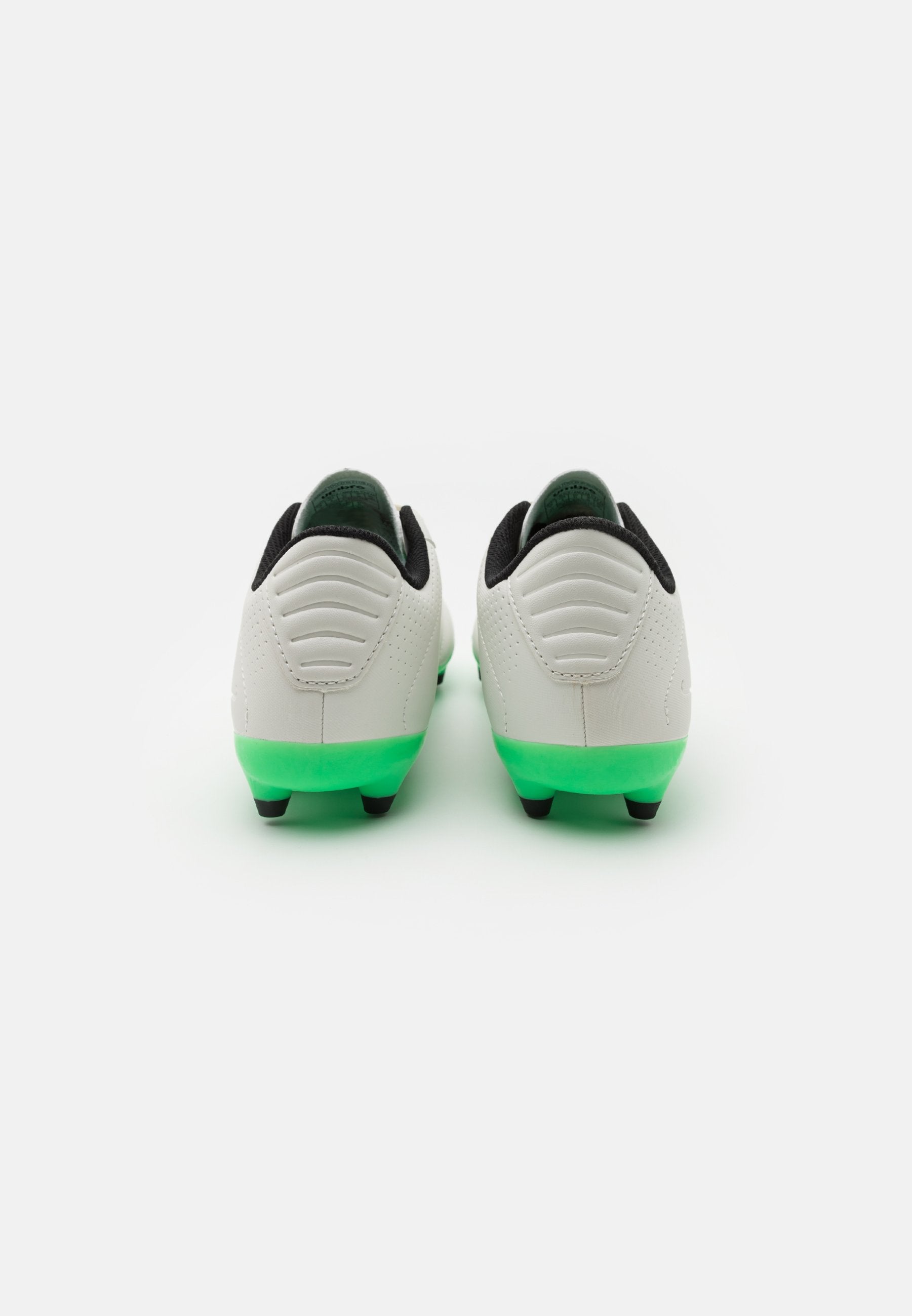 Umbro TOCCO III CLUB FG