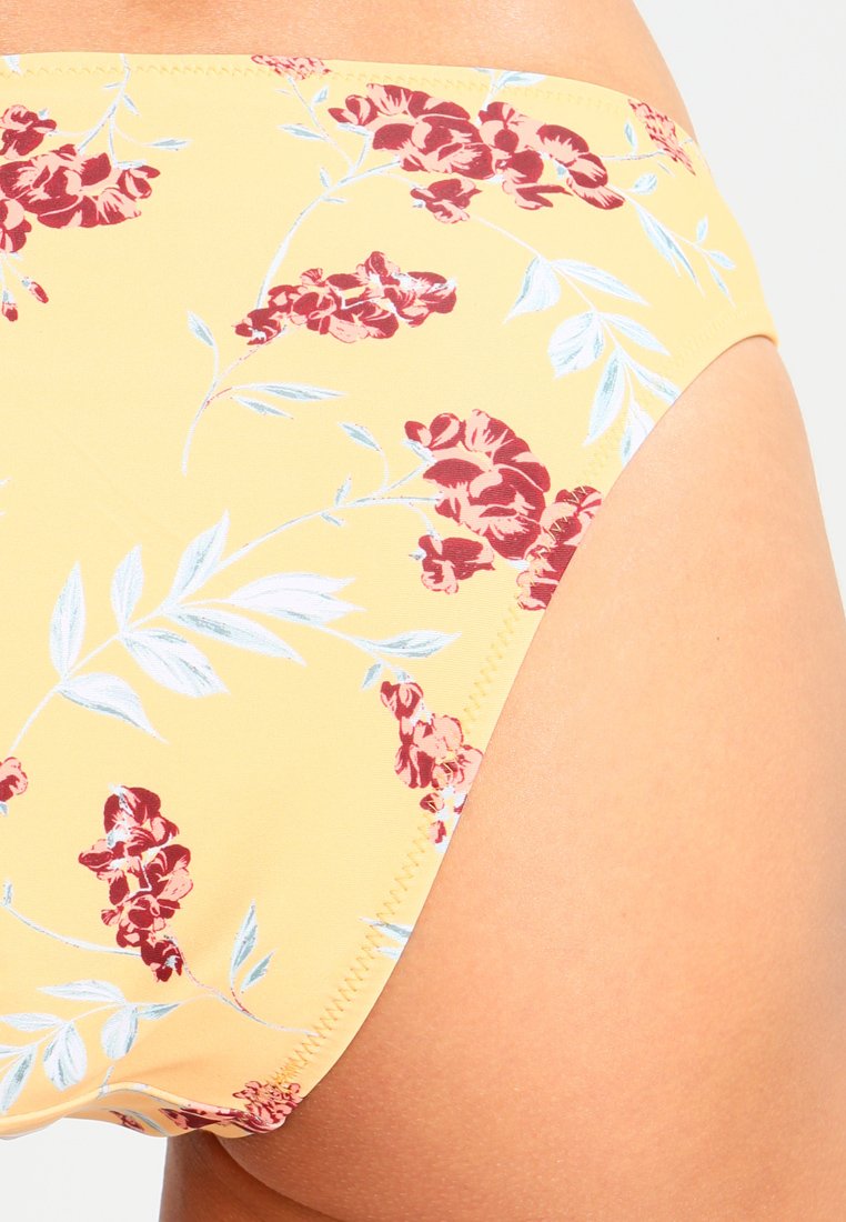 MINKPINK SUNDANCE FLORAL CHEEKY