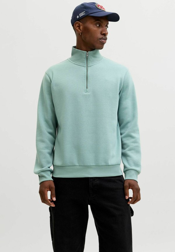 Jack & Jones JJEBRADLEY SWEAT HALF ZIP NOOS - Sweatshirt - mineral blue