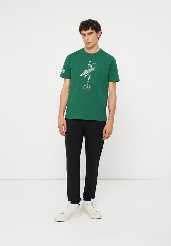 EA7 Emporio Armani