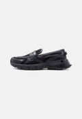 KARL LAGERFELD ORION LOAFER