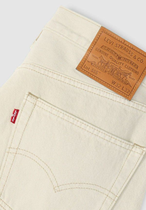Levi's® 555® RELAXED STRAIGHT