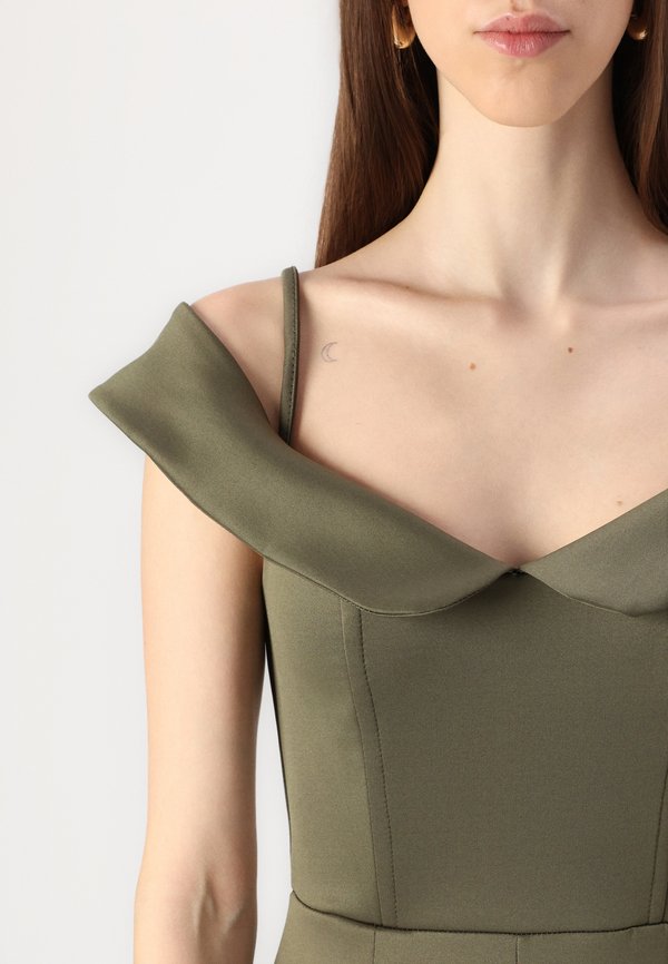 WAL G. EMMA OFF SHOULDER