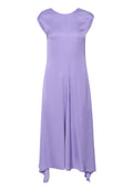 Lavendelfarbenes ärmelloses Jumpsuit mit rundem Ausschnitt, fließendem Stoff, weitem Bein und asymmetrischem Saum, das eine glatte, weiche Textur bietet.