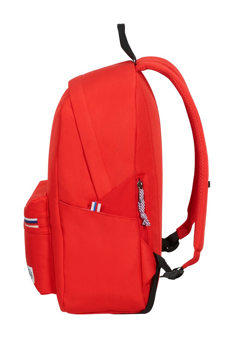 American Tourister