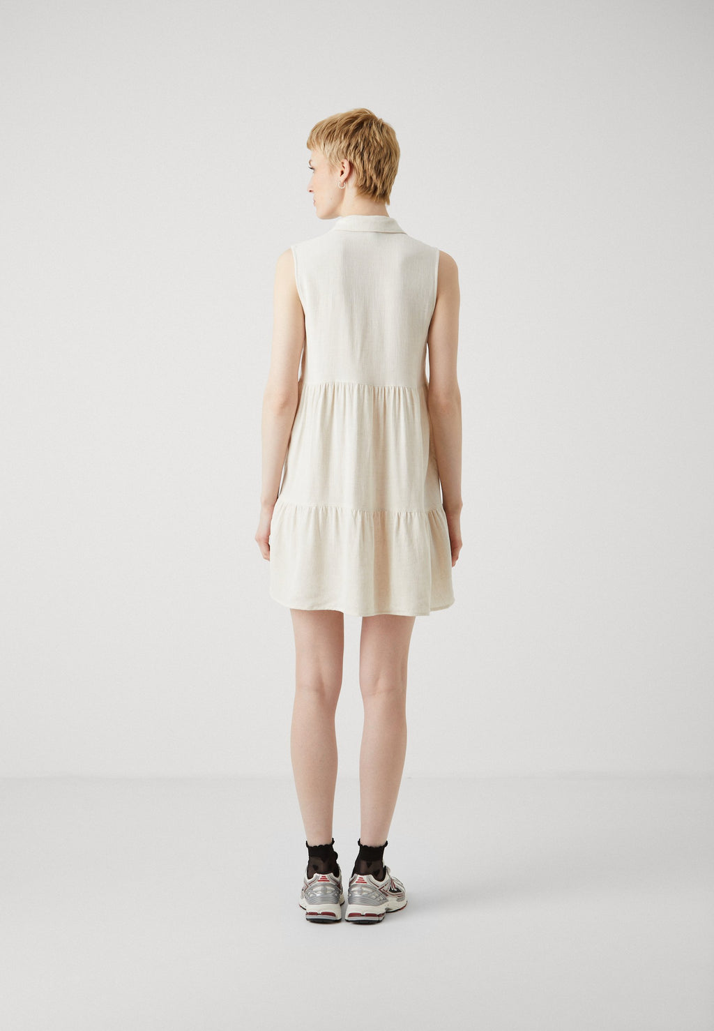ONLSIESTA SHIRT DRESS Media 4