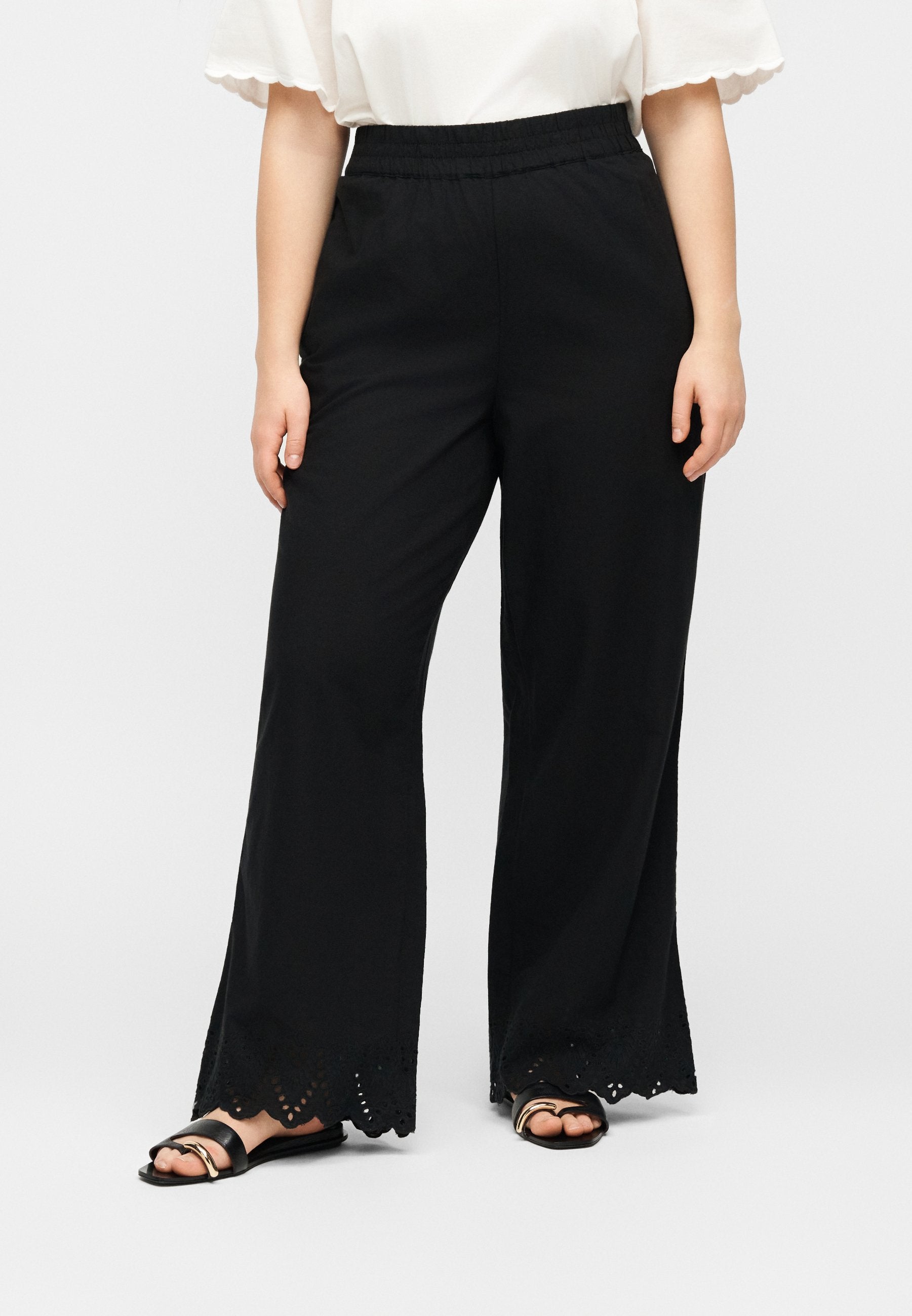 ONLY Carmakoma CARPAULA PULL UP PANT