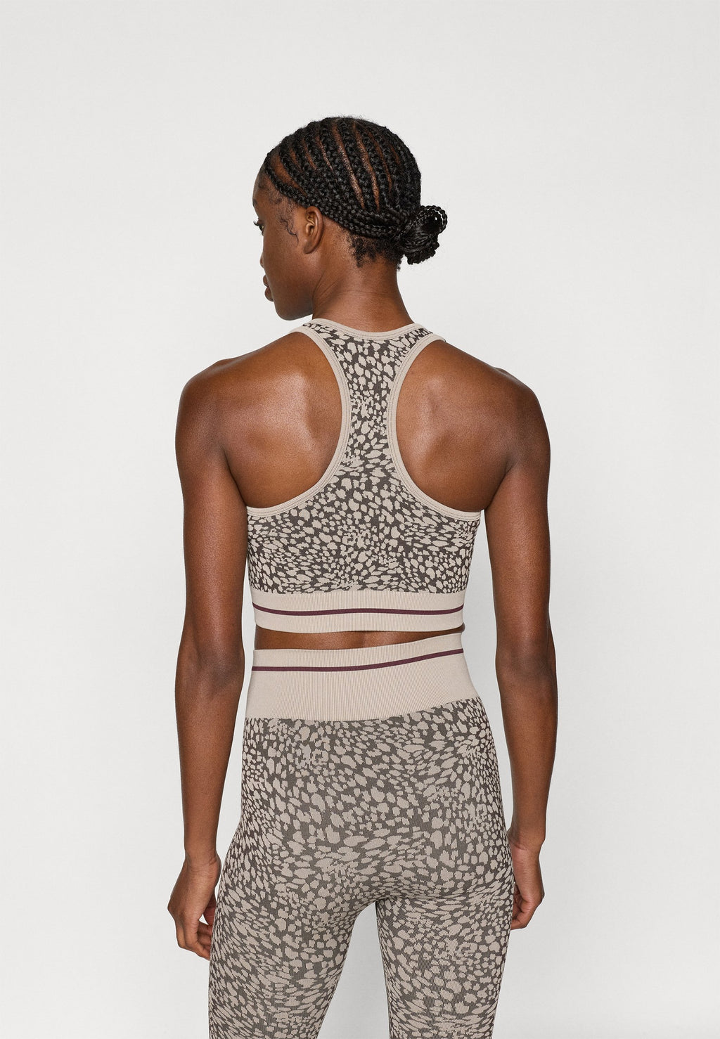 ONLY Play ONPDAISY SEAM BRA